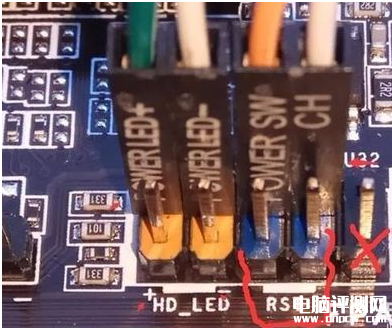 电脑装机教程：装机新手必学电脑主板跳线安装图解教程，权威硬件评测网站,www.dnpcw.com