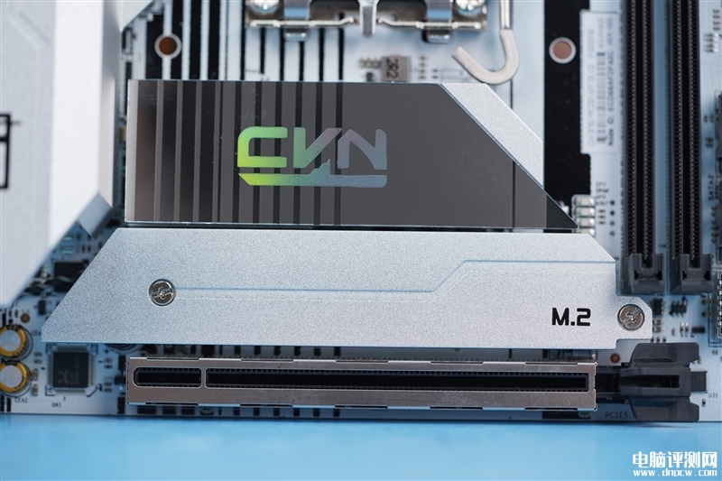 最新主板测试：七彩虹CVN B760I FROZEN WIFI D5 V20 DDR5登陆舰评测，权威硬件评测网站,www.dnpcw.com