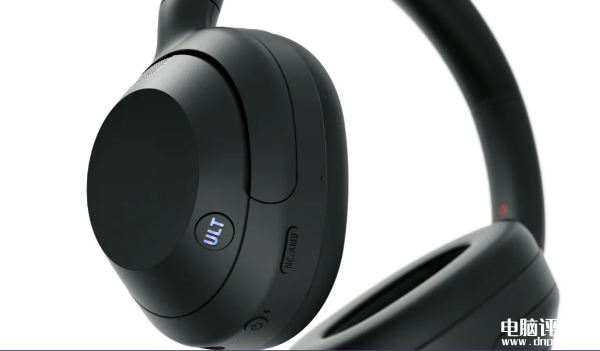 索尼ULT WEAR头戴式降噪耳机发布 一键重低音售价1499元，权威硬件评测网站,www.dnpcw.com
