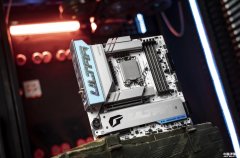 七彩虹iGame B860M ULTRA主板亮相CES 2025 将于1月13日开售