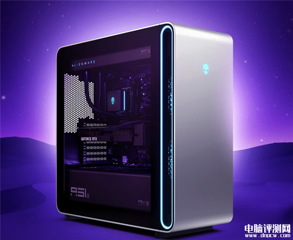 外星人Area-51台式机新配置上市 酷睿Ultra 9 285K+RTX 5080售价39999元起，权威硬件评测网站,www.dnpcw.com